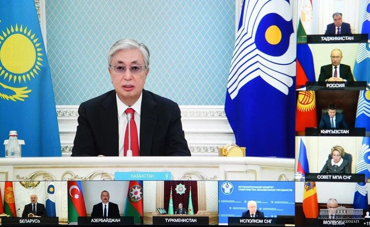 Қозоғистон Президенти Қасим-Жомарт Тоқаев видеоанжуман экранида