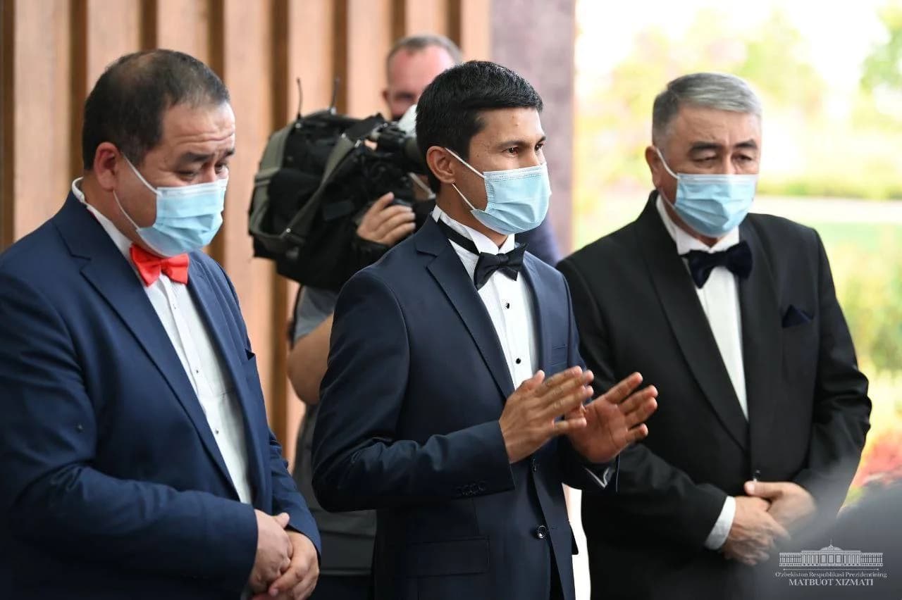 Zakovat intellektual o'yini ishtirokchilari prezident bilan uchrashuvda